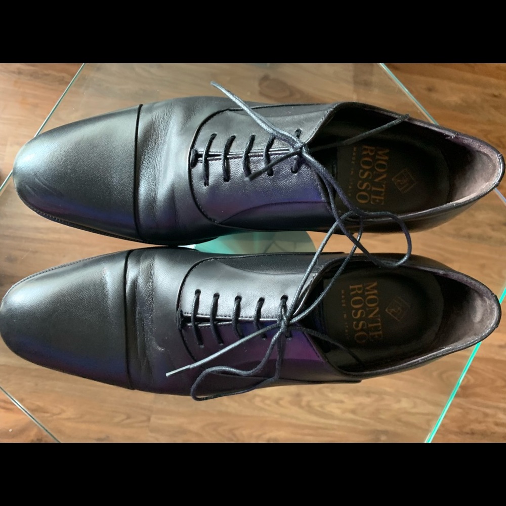 Black dress shoe